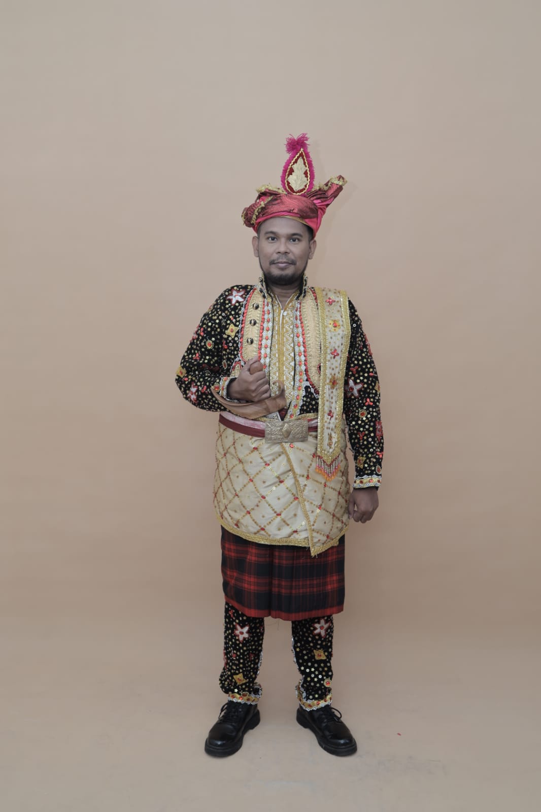 c12043e9-0653-4fbf-9c7b-94e5638c2c17